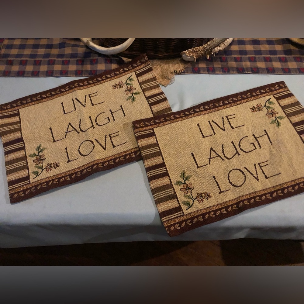 “Live, Laugh, Love” placemats